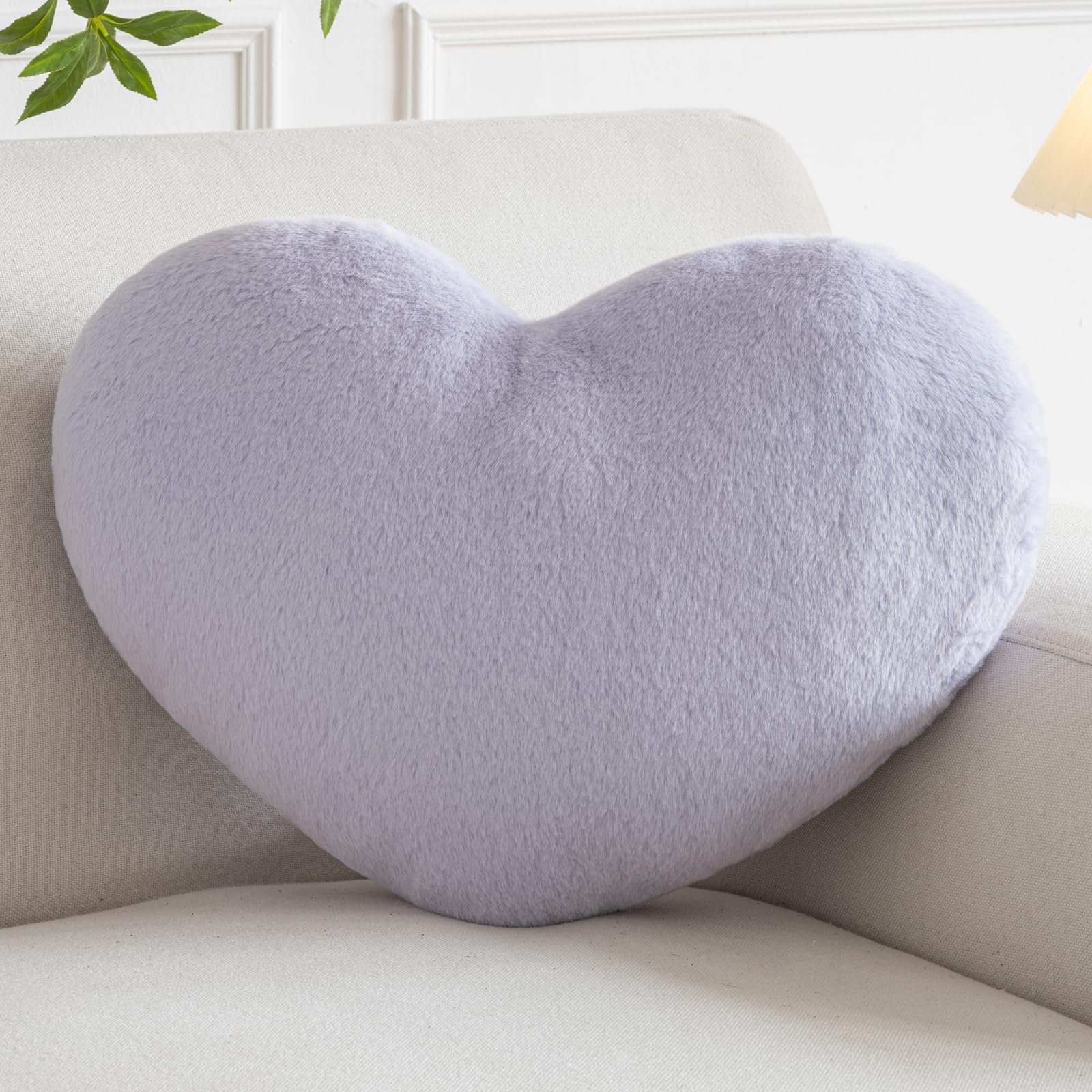Hoffis Heart Pillow, Heart Shaped Pillow for Bed Couch, Soft Decorative Heart Throw Pillow, Cute Decorate Pillows, Heart Pillows for Bedroom Living Room (Lavender Purple, Medium 15.7"x11.8")